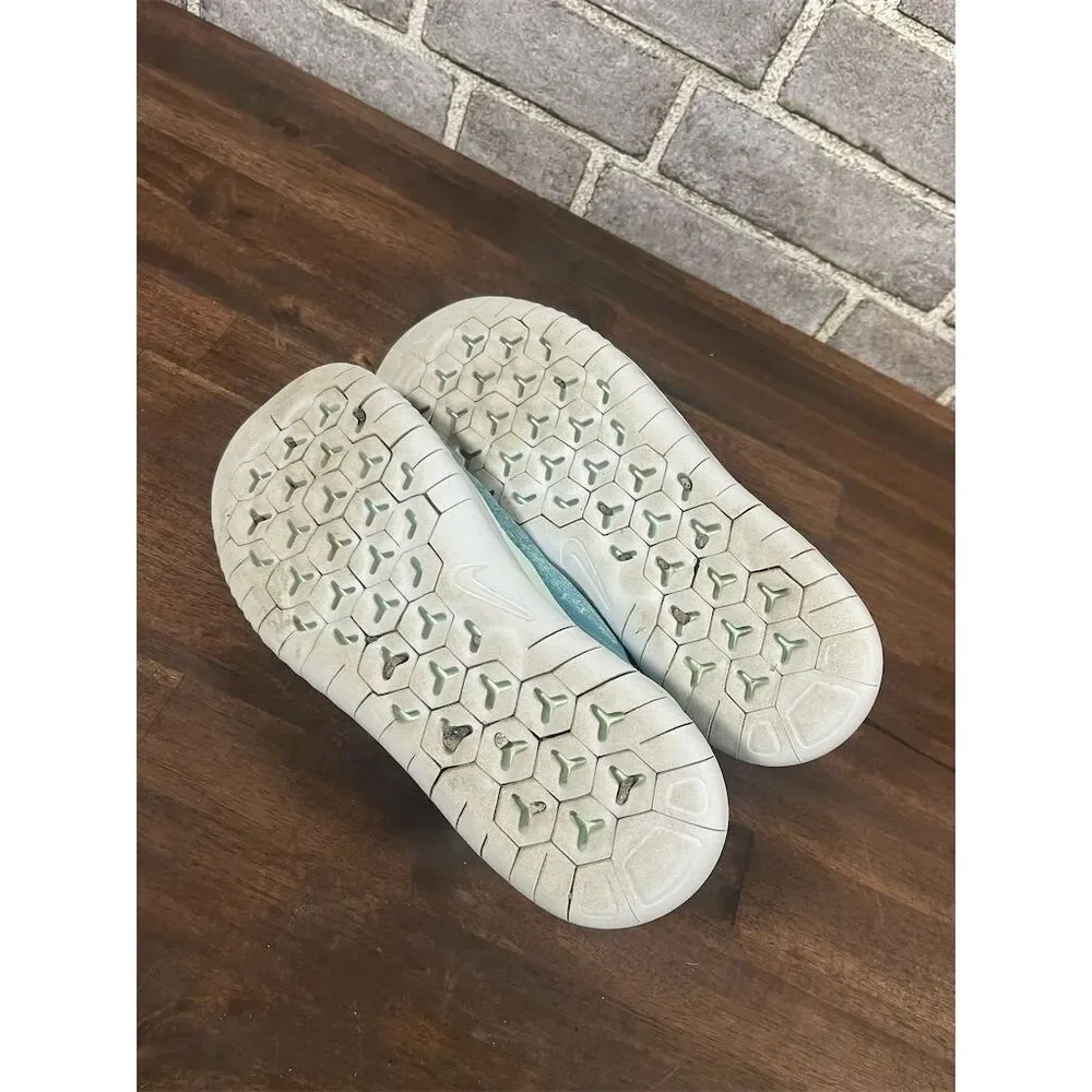 Nike Free RN Girls Athletic Shoes Blue Size 6.5 Youth Lightweight